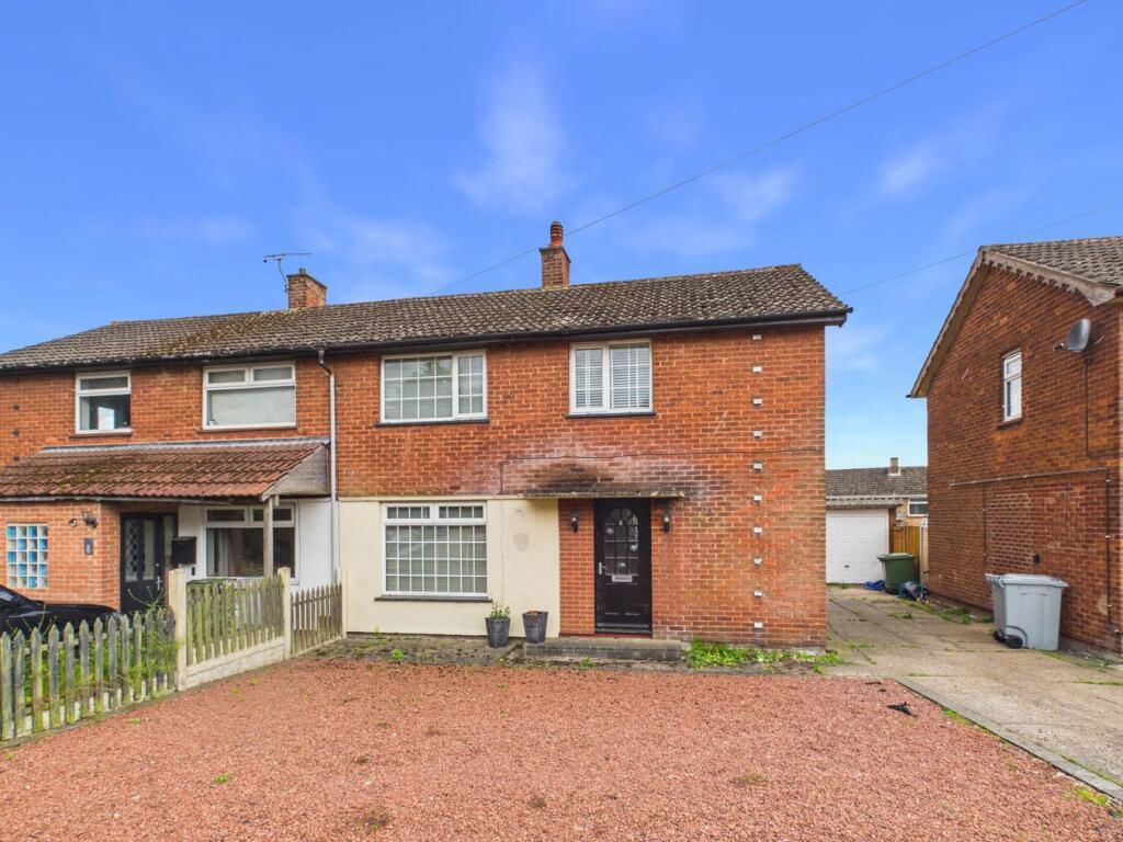 Property photo 1 of 12