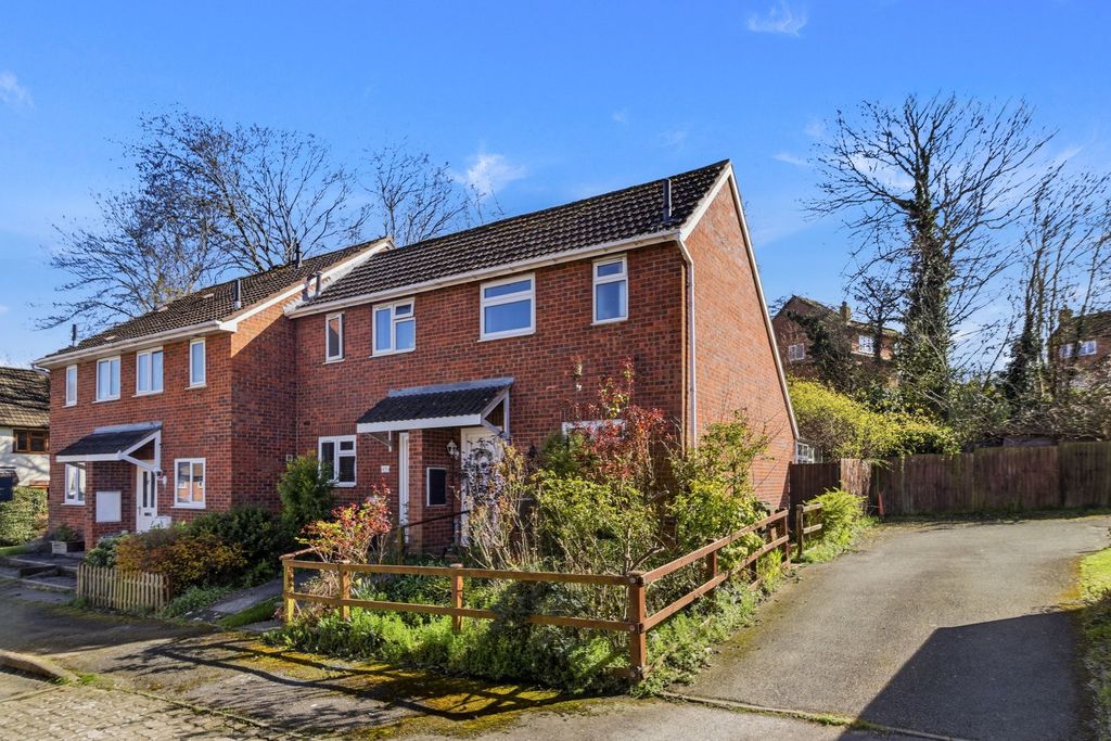 Property photo 1 of 12