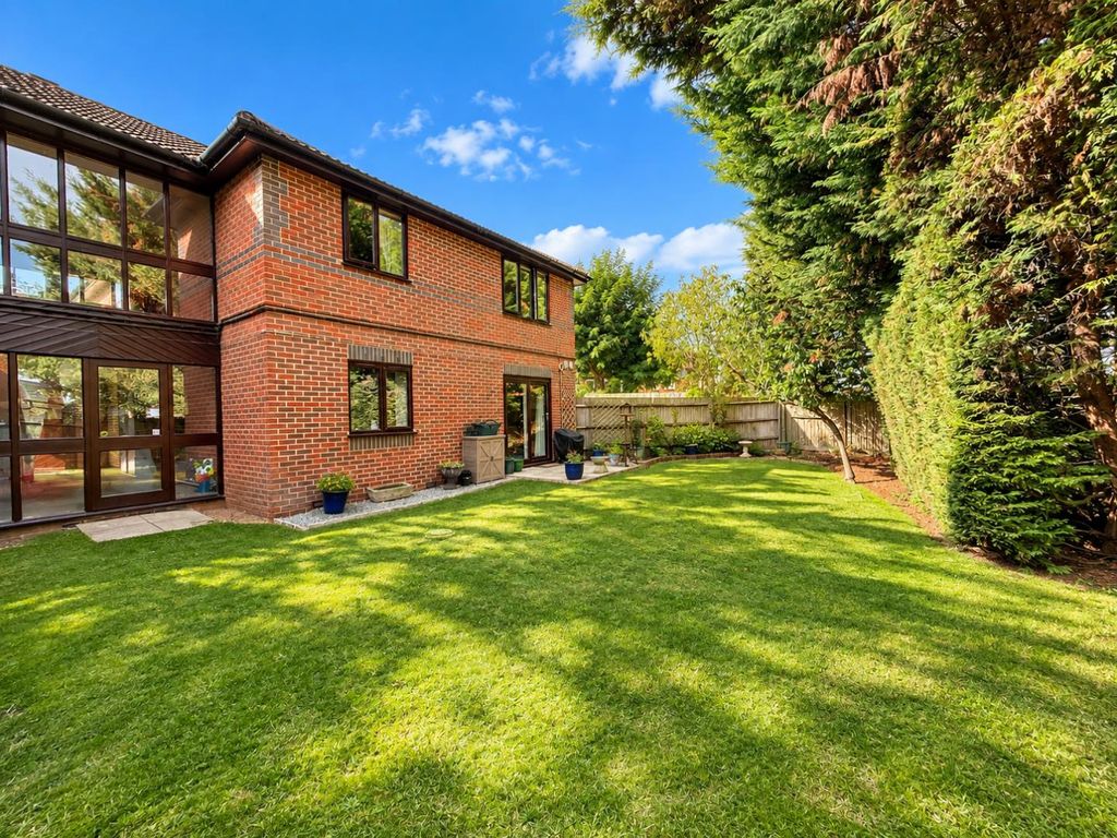 Property photo 1 of 12 5.Png