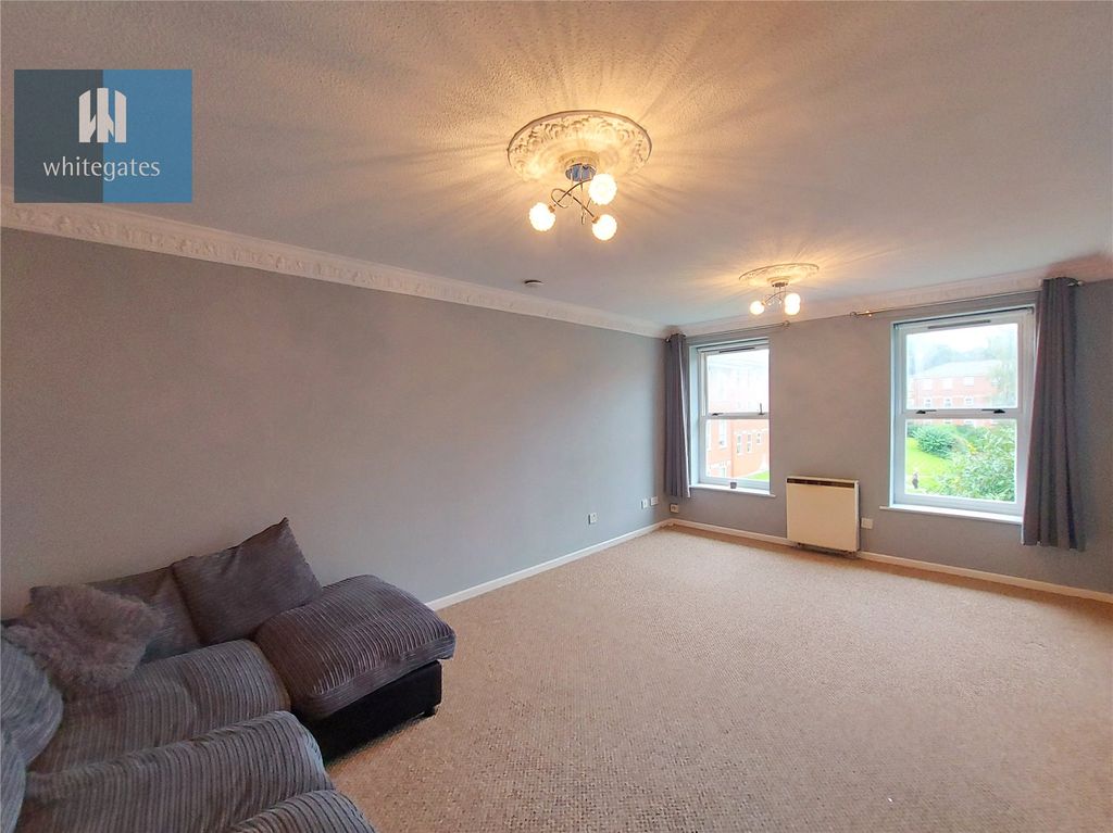 Property photo 3 of 8 Picture No. 04