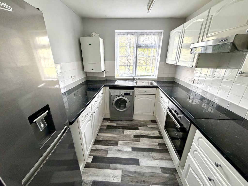 Property photo 3 of 8 Not Specified