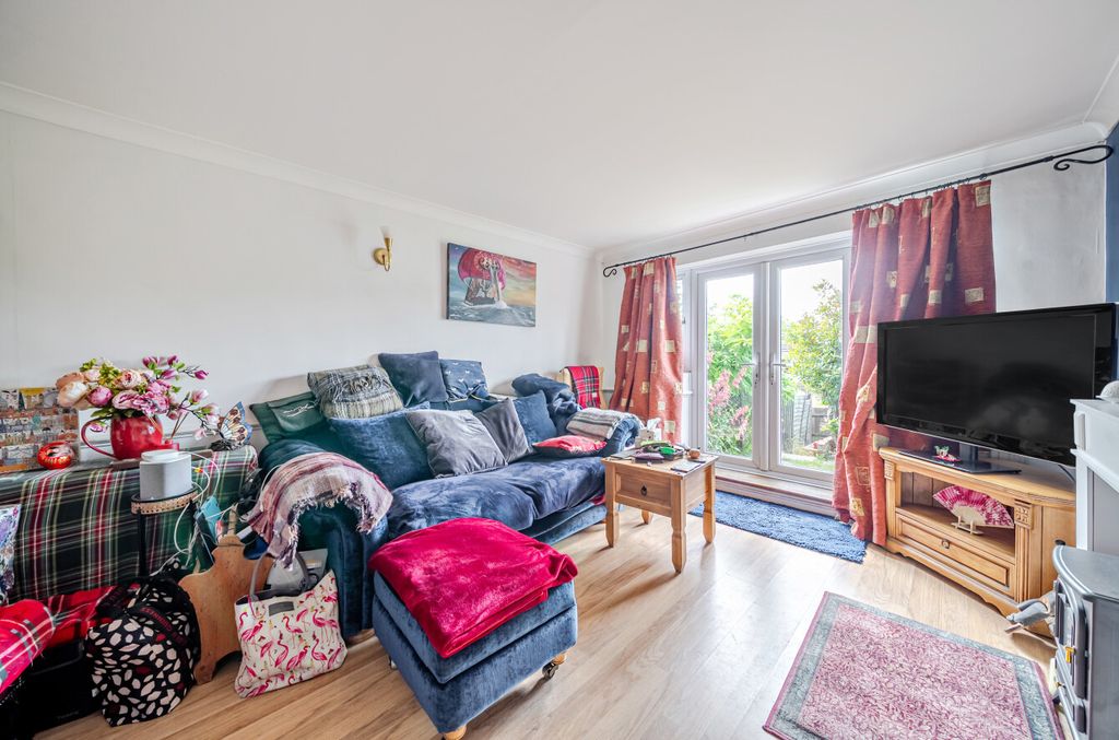 Property photo 2 of 9 1465735-11-6A1d49...