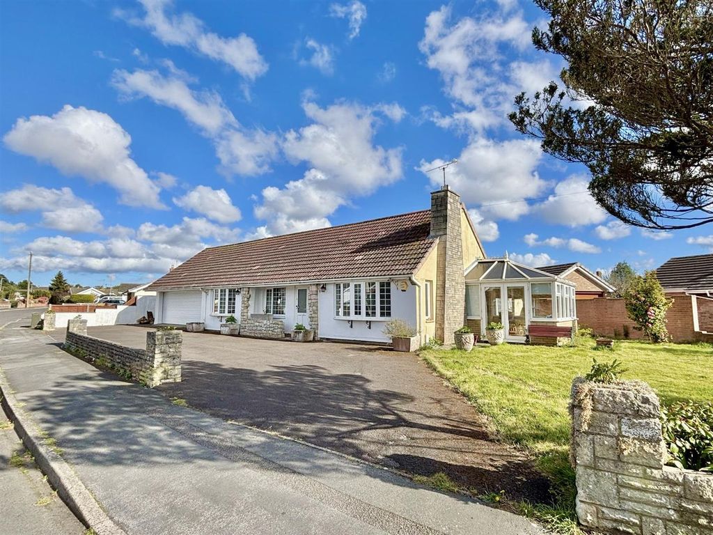 Property photo 1 of 26 ee29F26E-59Bd-4Fa9-92c7-7d36d7E98Fd9.Jpg