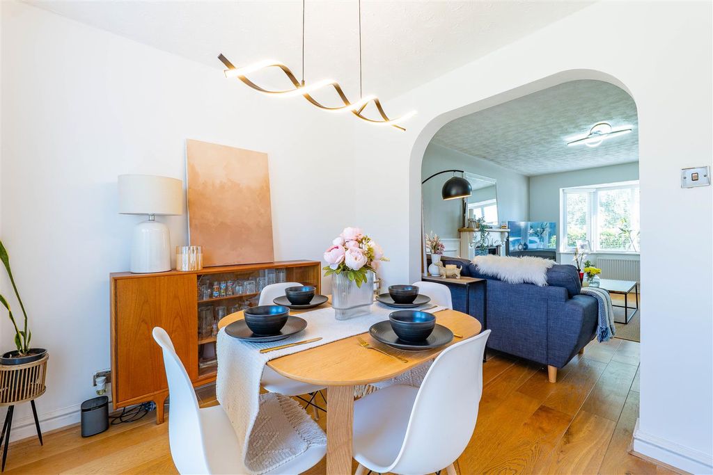 Property photo 3 of 38 Dining Room