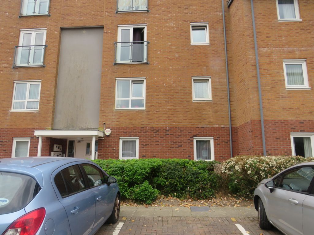 Property photo 1 of 17