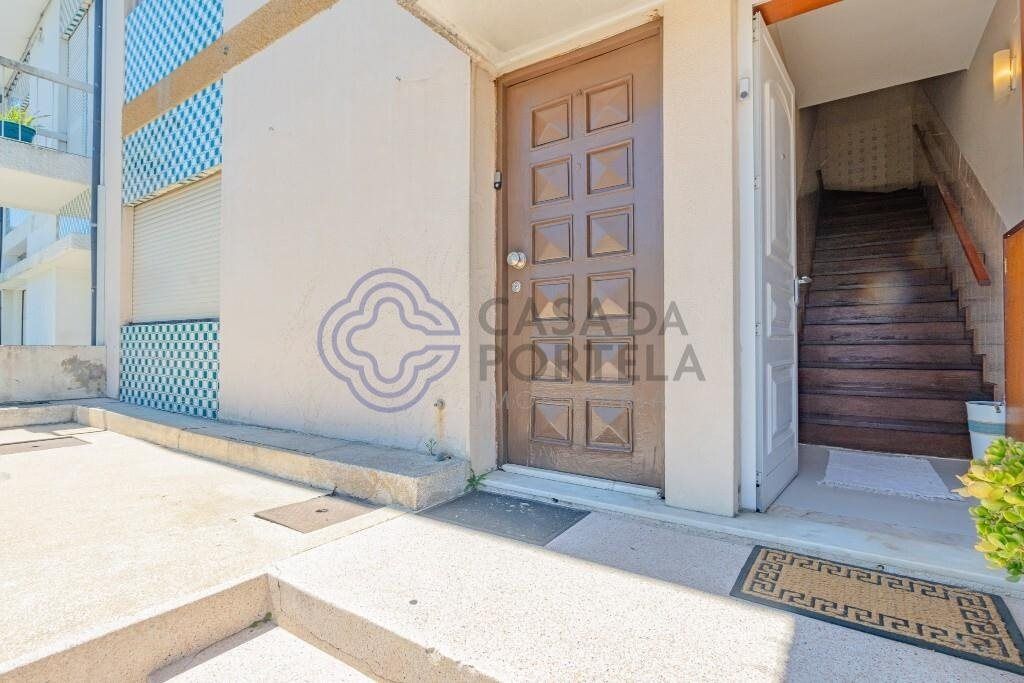 Property photo 3 of 25