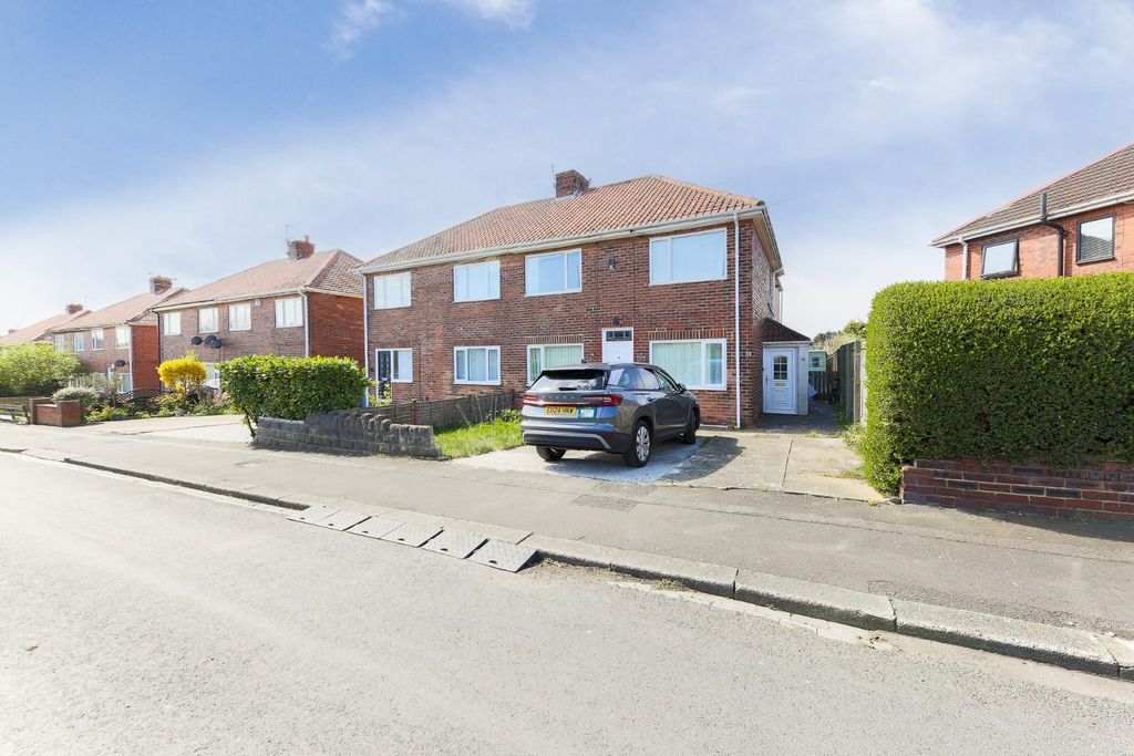 Property photo 1 of 11 Ext.