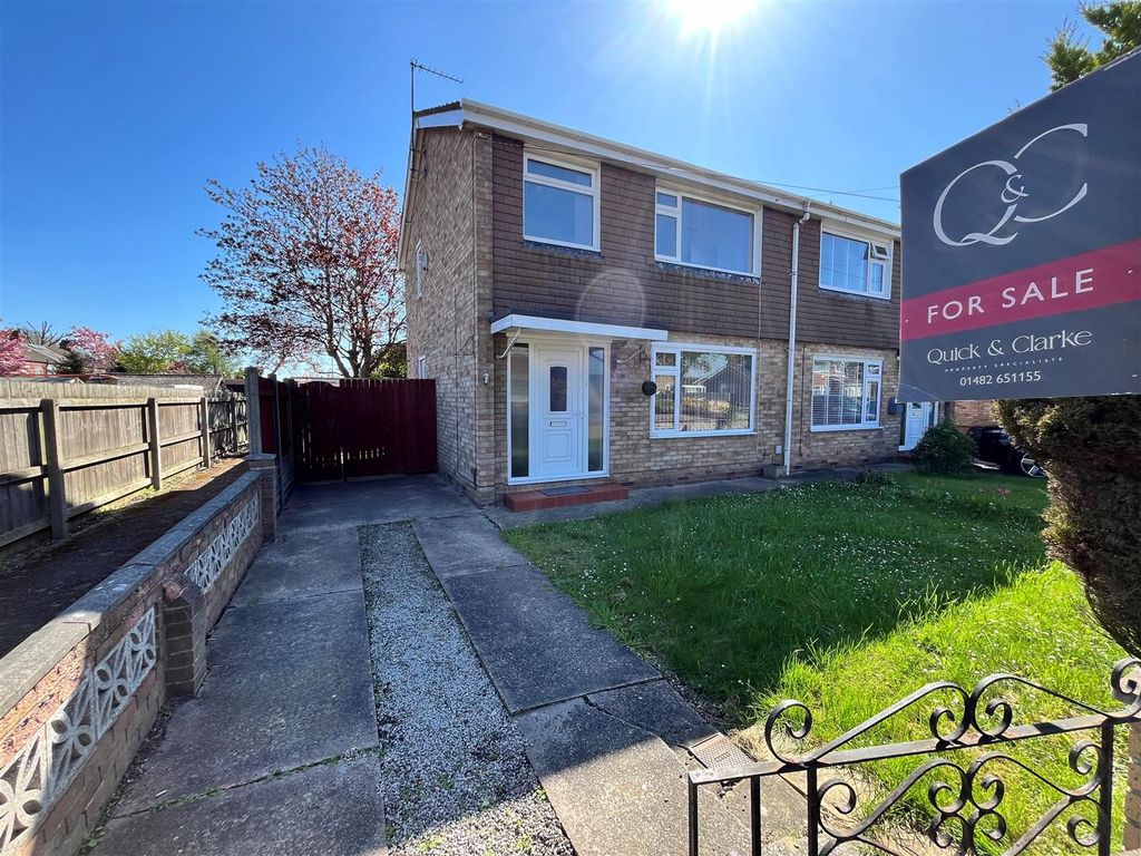 Property photo 1 of 14 1 Ganton Way - Blue Sky Shot.Jpg