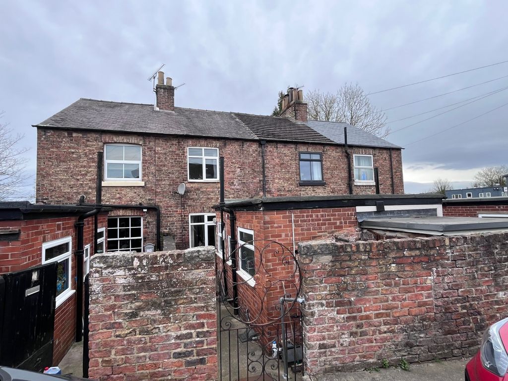 Property photo 2 of 4 Picture No. 06