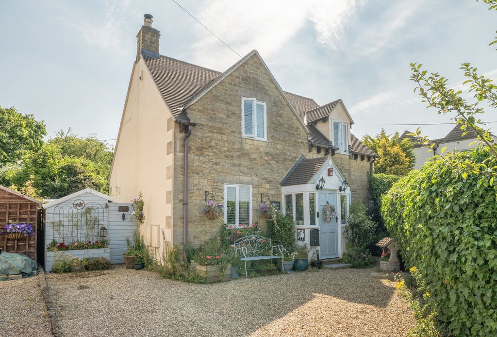 Property photo 1 of 20 1489000 (15).Jpg