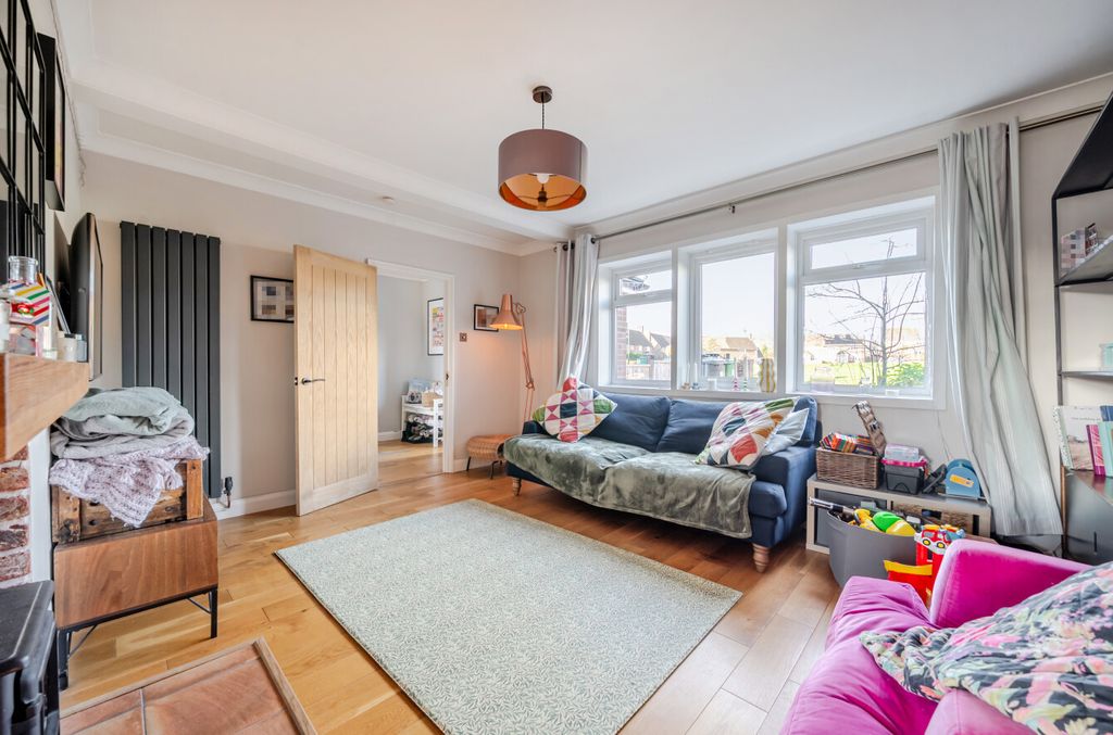 Property photo 2 of 15 1383890-32-6925A3...