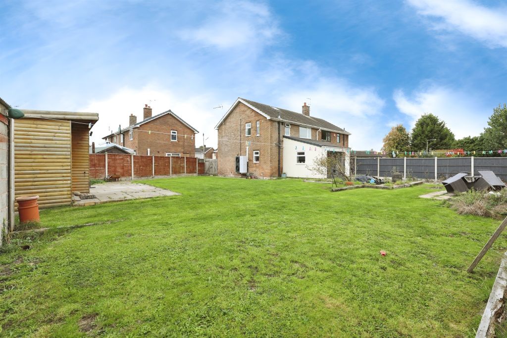 Property photo 2 of 16