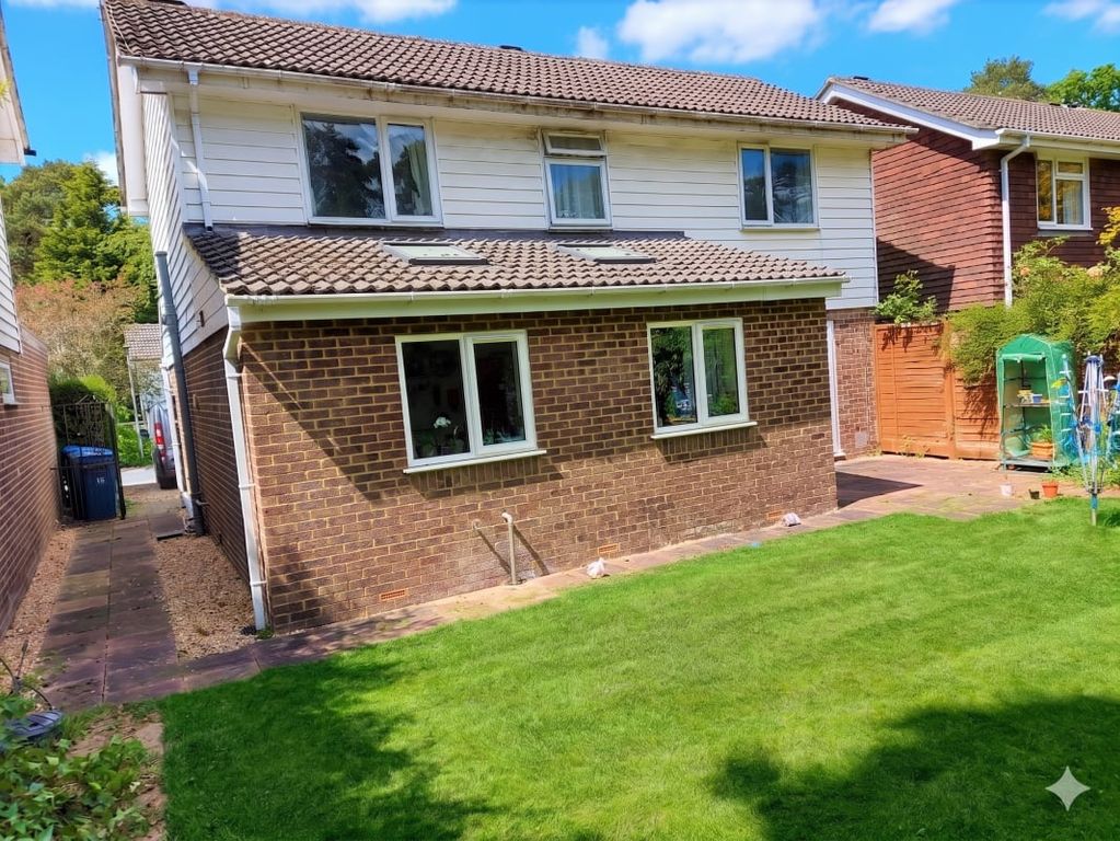 Property photo 2 of 9