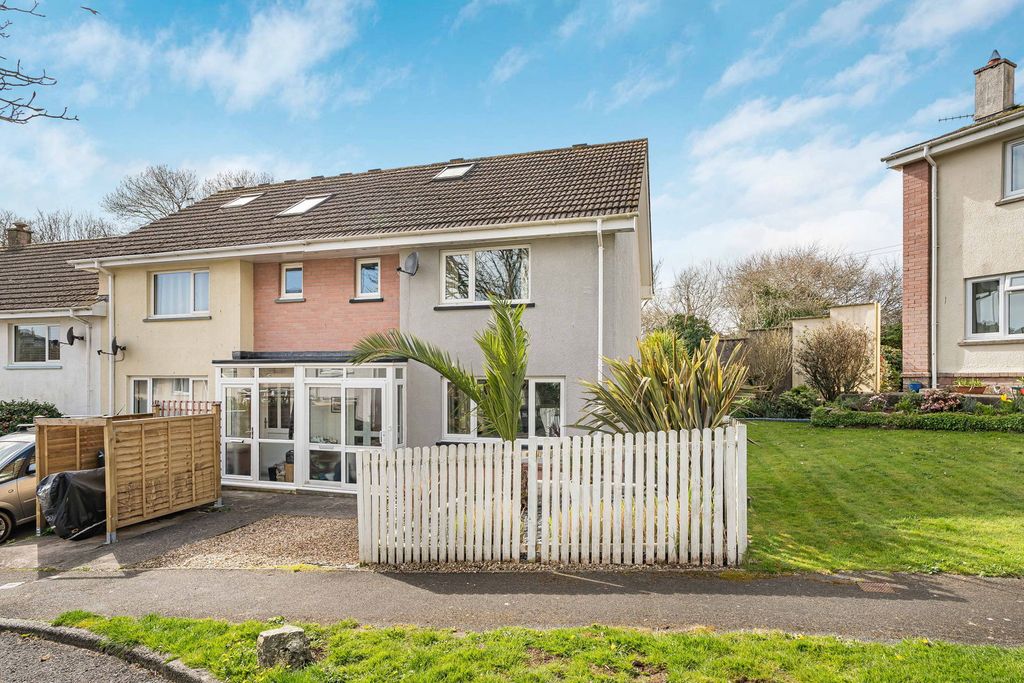 Property photo 1 of 14