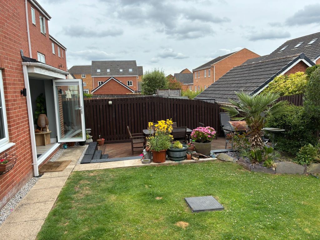Property photo 2 of 14