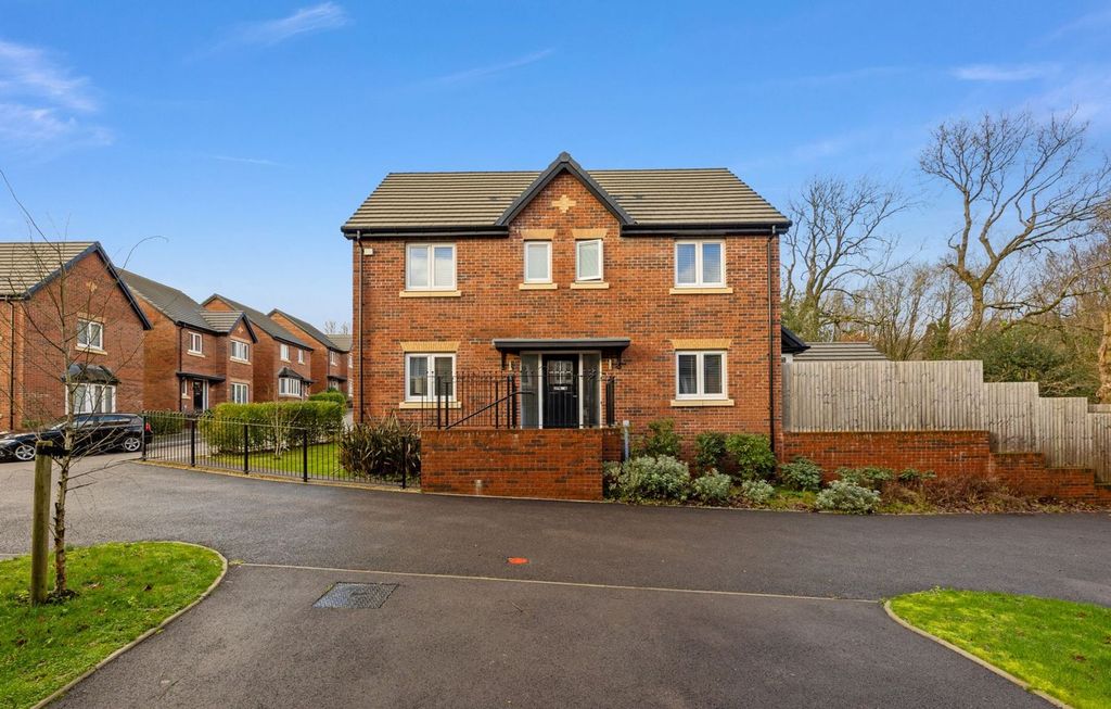 Property photo 1 of 41