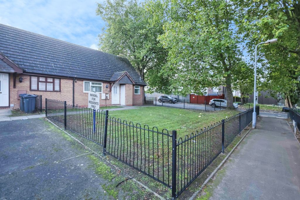 Property photo 2 of 17