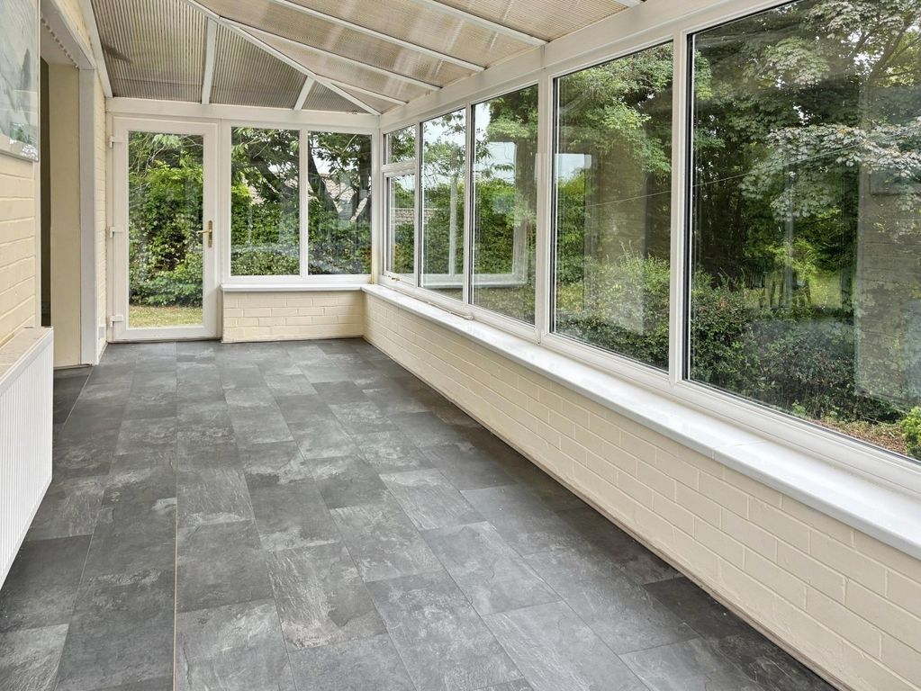 Property photo 3 of 16 Sun Room