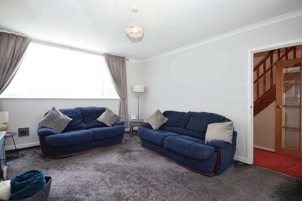 Property photo 3 of 20 Pbox-Img.Jpg