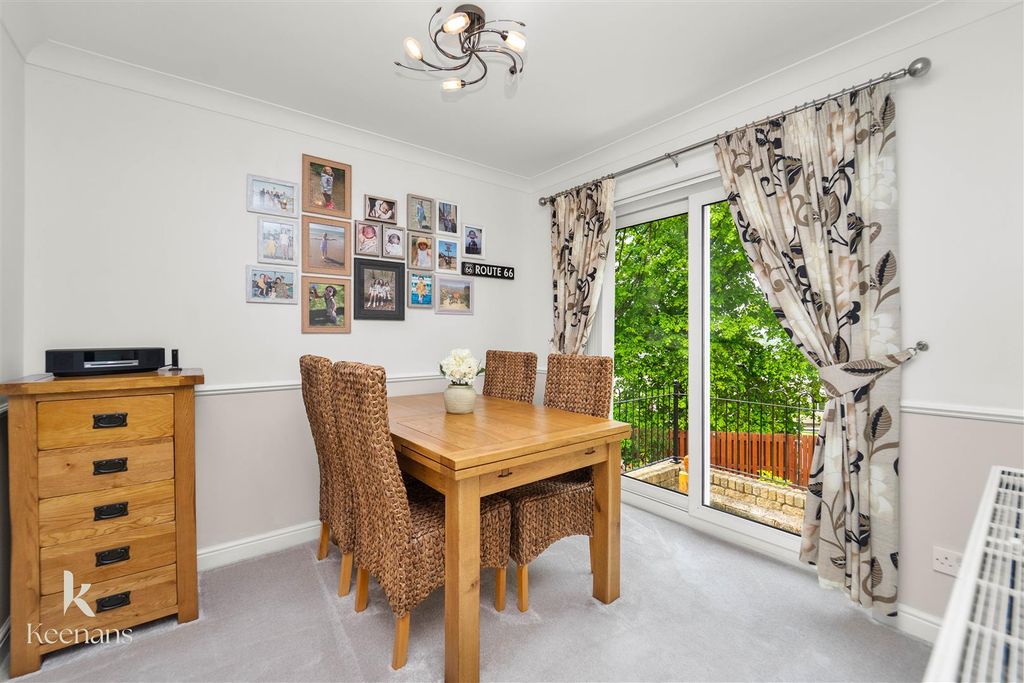 Property photo 3 of 53 4.Jpg