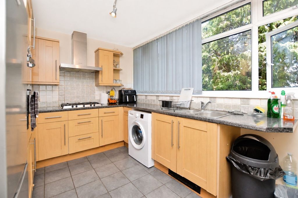 Property photo 2 of 7 Kitchen Edit