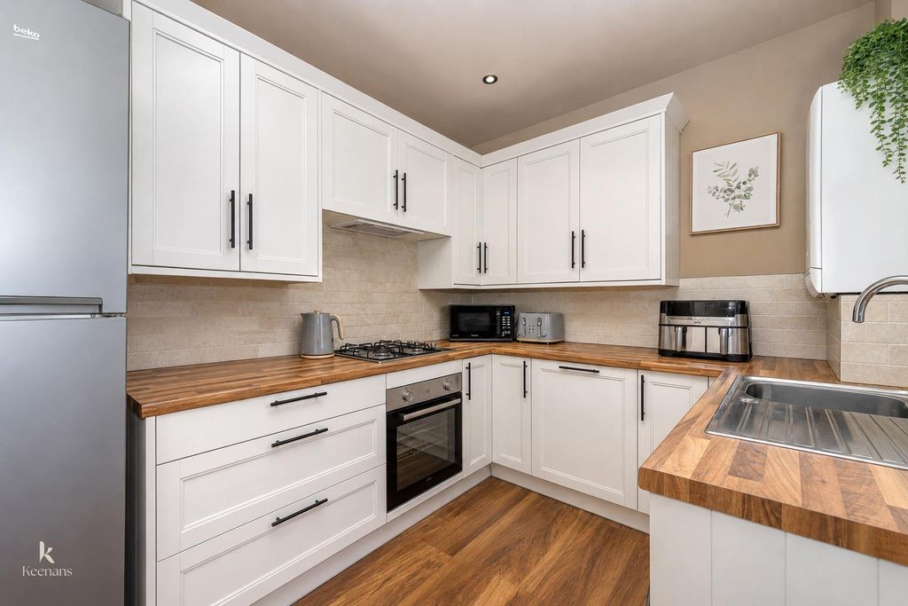 Property photo 2 of 27 2.Jpg