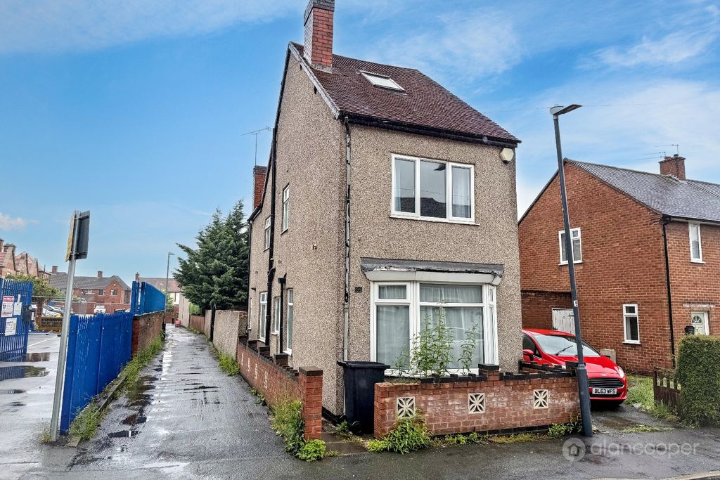 Property photo 1 of 16 5150381