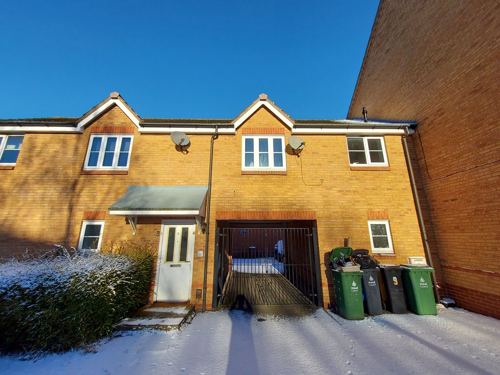 Property photo 1 of 5 Exterior