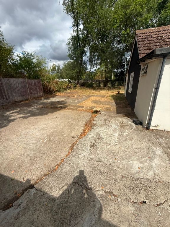 Property photo 3 of 20