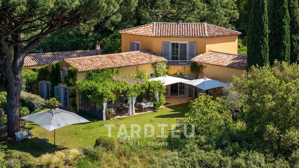 Property photo 1 of 9 Gassin: Unobstructed Sea And Hill Views