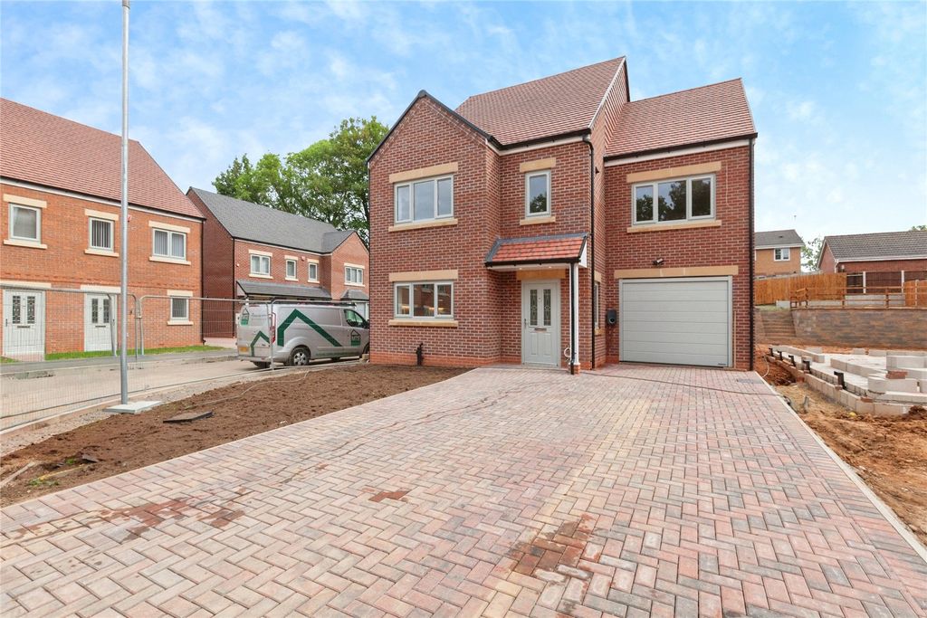 Property photo 1 of 27 Picture No. 35