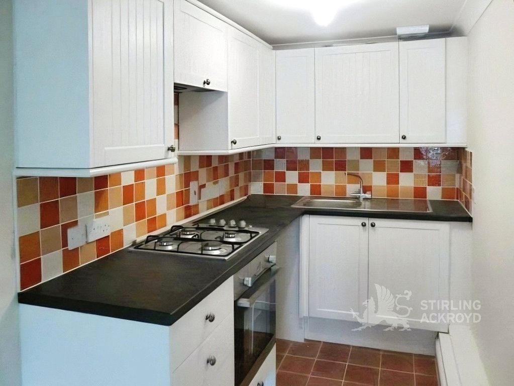 Property photo 2 of 4 Kitchen