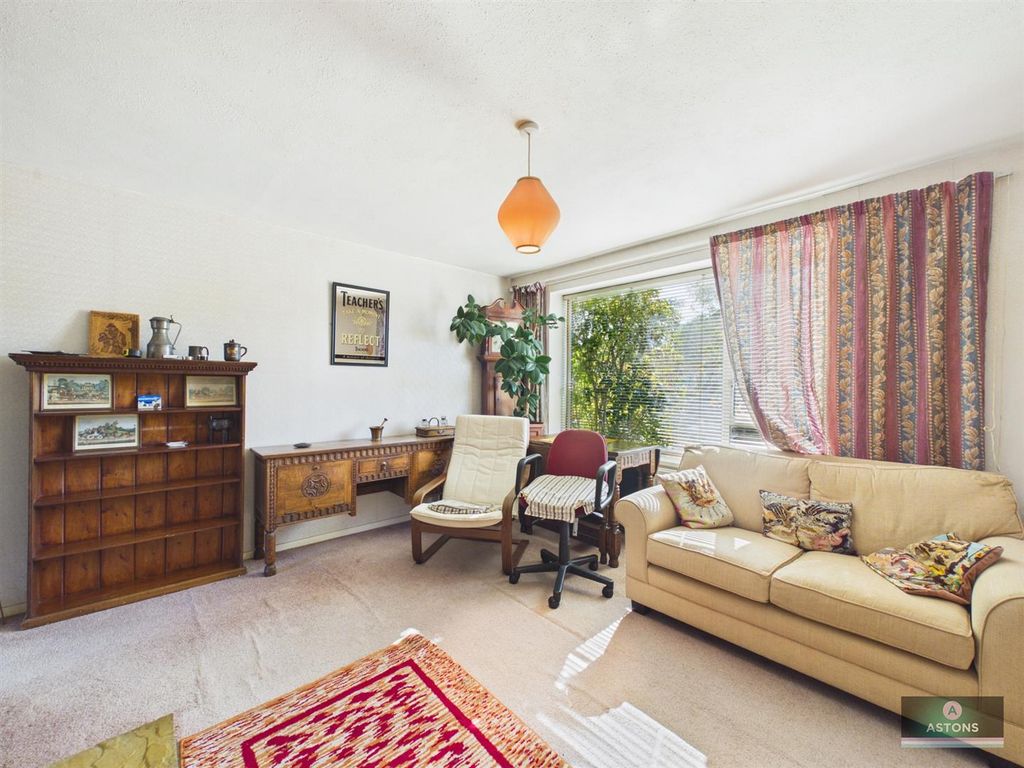 Property photo 2 of 17 Cam02067G0-Pr0416-Still006.Jpg