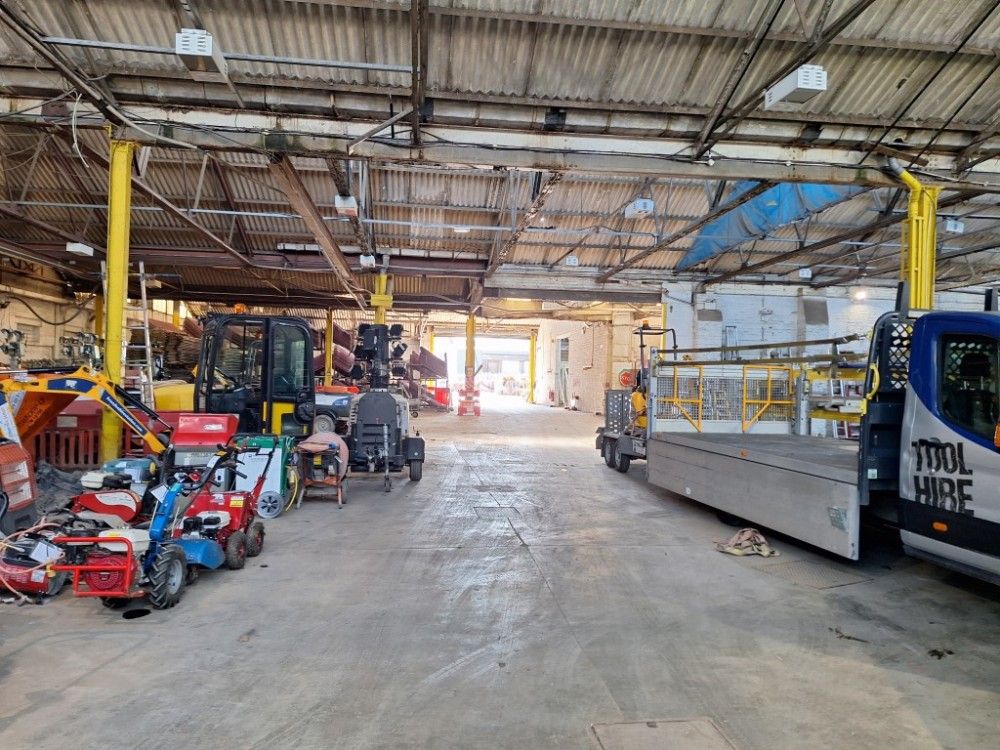 Property photo 3 of 5