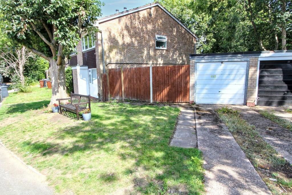 Property photo 2 of 10