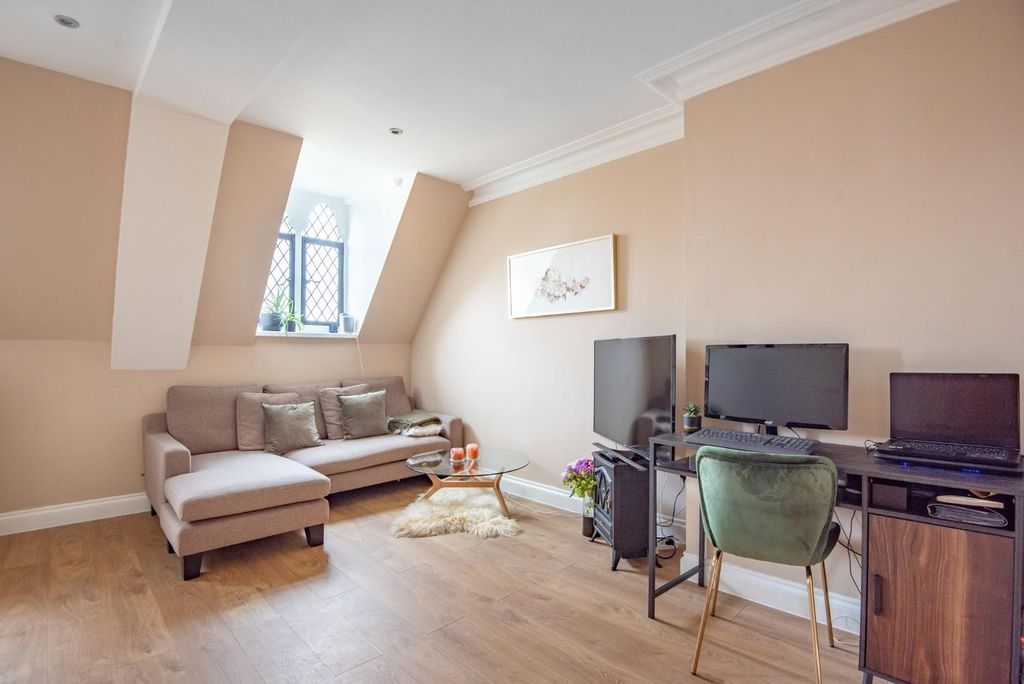 Property photo 3 of 8 705646 (3).Jpg