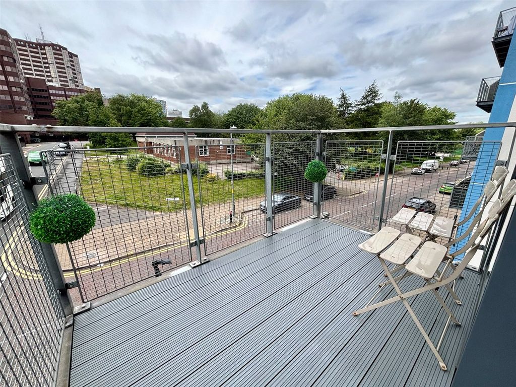Property photo 1 of 13 Picture No. 10