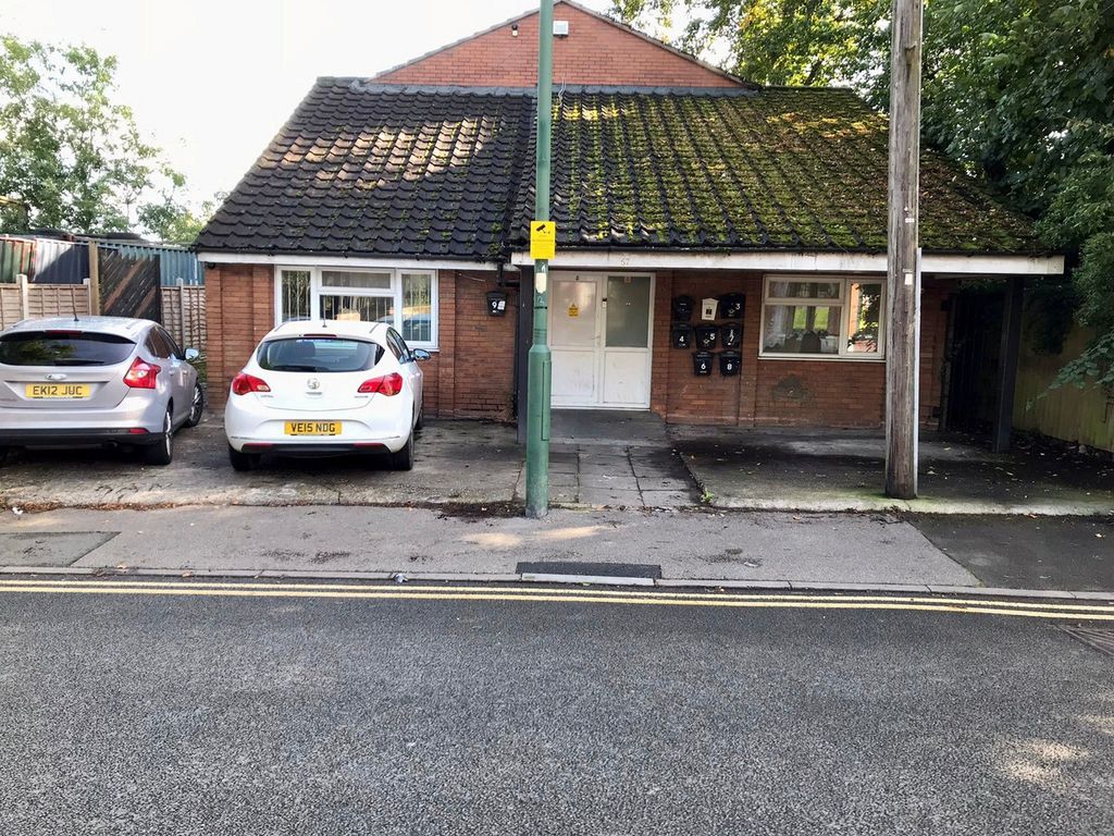 Property photo 1 of 2