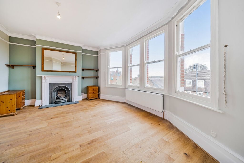 Property photo 1 of 6 1107965 (1)