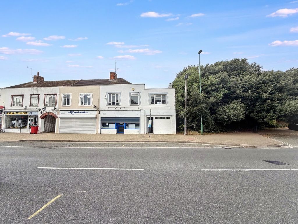 Property photo 1 of 17 Picture No. 01
