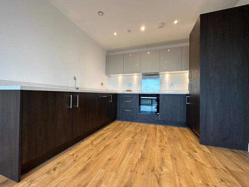 Property photo 2 of 8 Photo 8