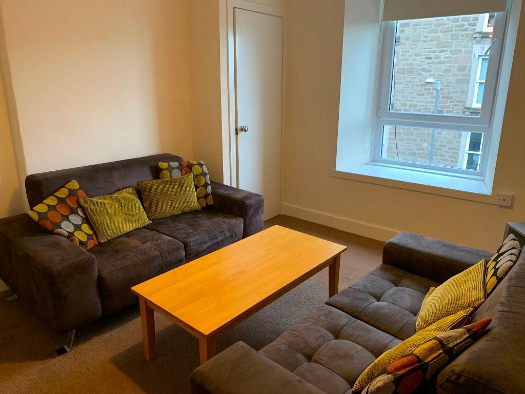 Property photo 3 of 6 1_15 F Blackness Str