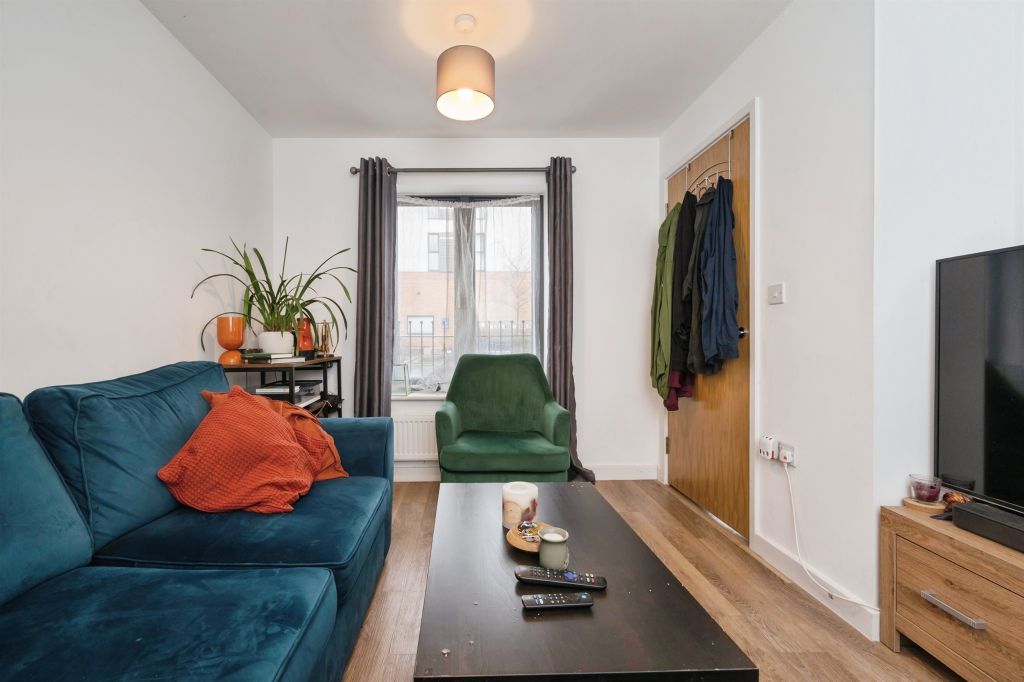 Property photo 3 of 15