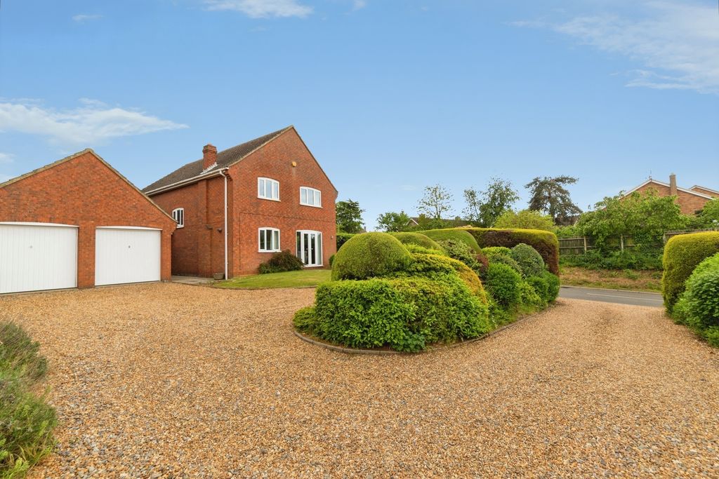 Property photo 1 of 29 Pbox-Img.Jpg