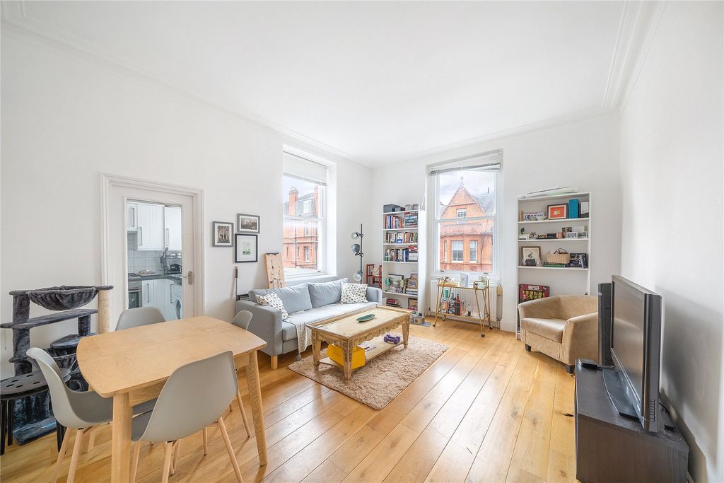 Property photo 1 of 11 Picture No. 19