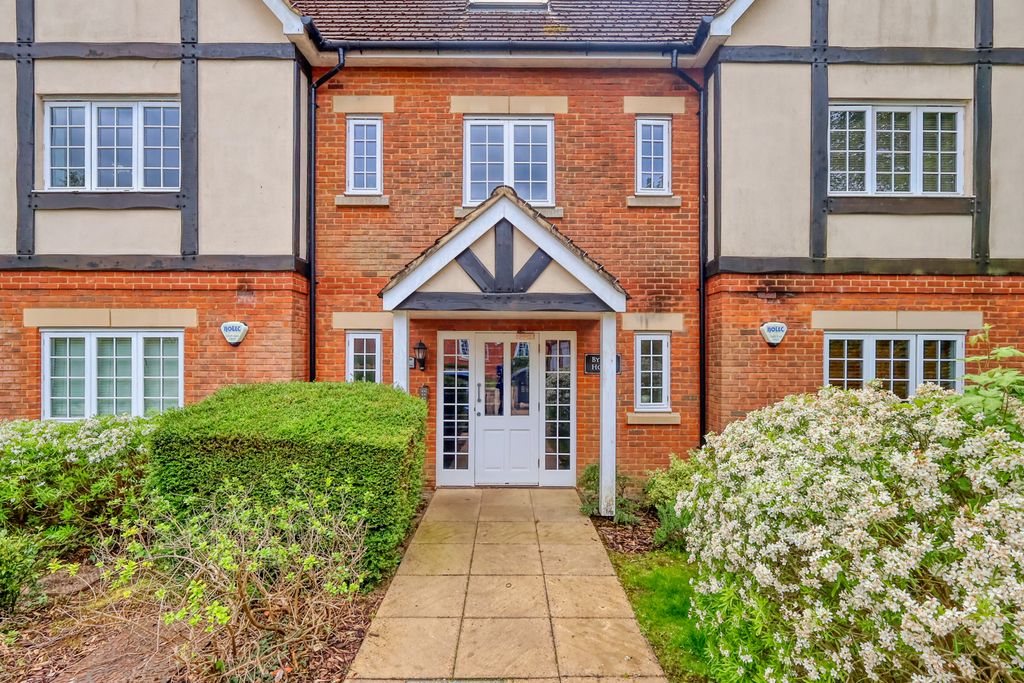 Property photo 1 of 11 Picture No. 05
