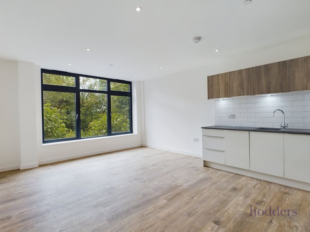 Property photo 2 of 8 Picture No. 01