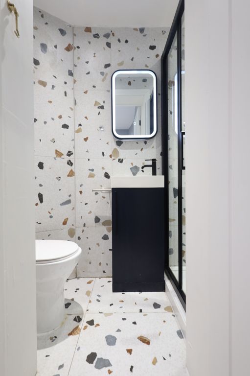 Property photo 3 of 3