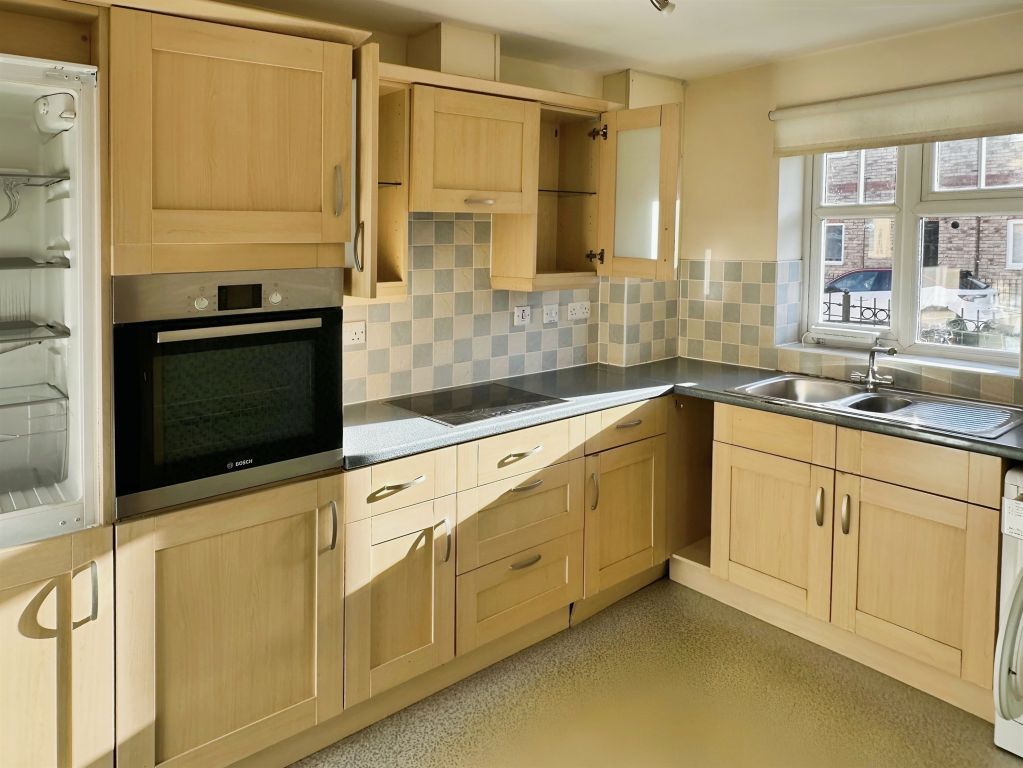 Property photo 3 of 10