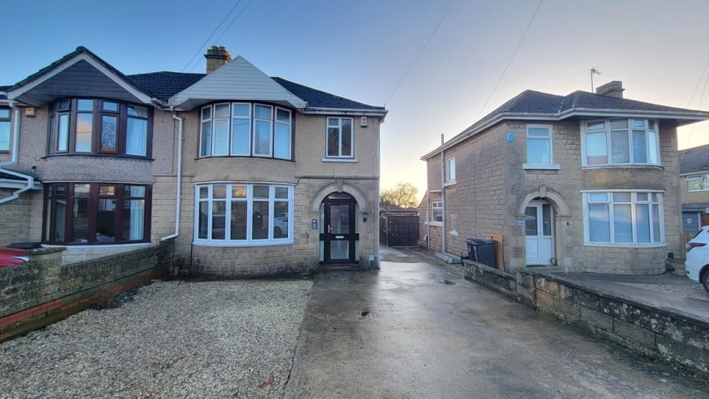 Property photo 1 of 8 Front